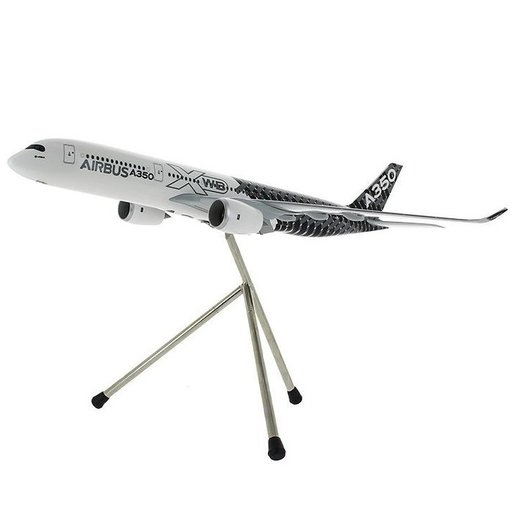 Airbus A350 XWB carbon livery 1/200 model エアバス 飛行機 プラスチック モデル