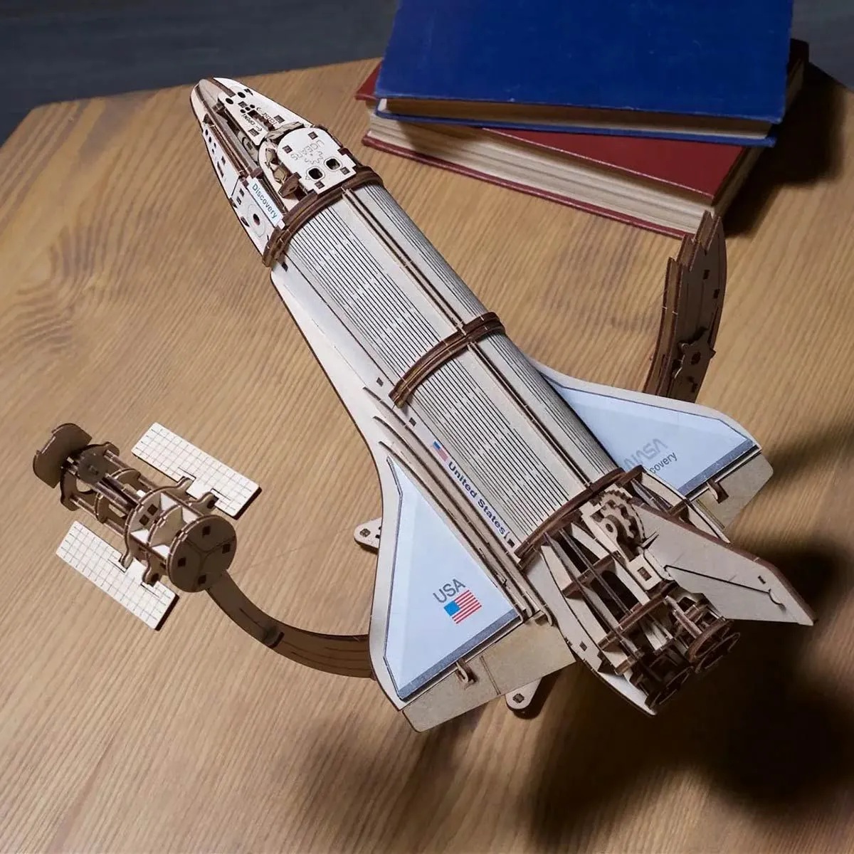 UGEARS NASA スペースシャトル ディスカバリー号 3D 木製 モデルキット 1/96スケール