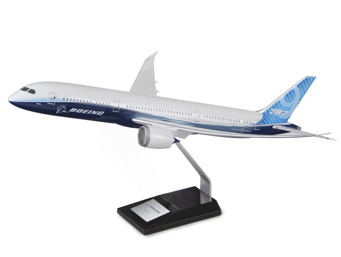 【BOEING】 ボーイング 787-9 Dreamliner レジン モデル (1/100)