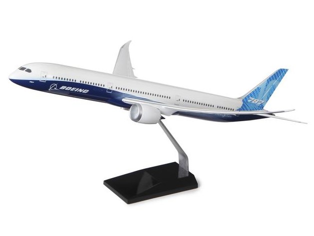 【BOEING】 ボーイング 787-10 Dreamliner プラスチック モデル (1/144)