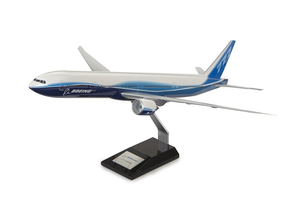 Boeing 777-300ER Plastic 1:144 Model ボーイング ダイキャスト