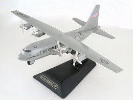 C-130 Hercules ダイキャスト【Legends of Flight】