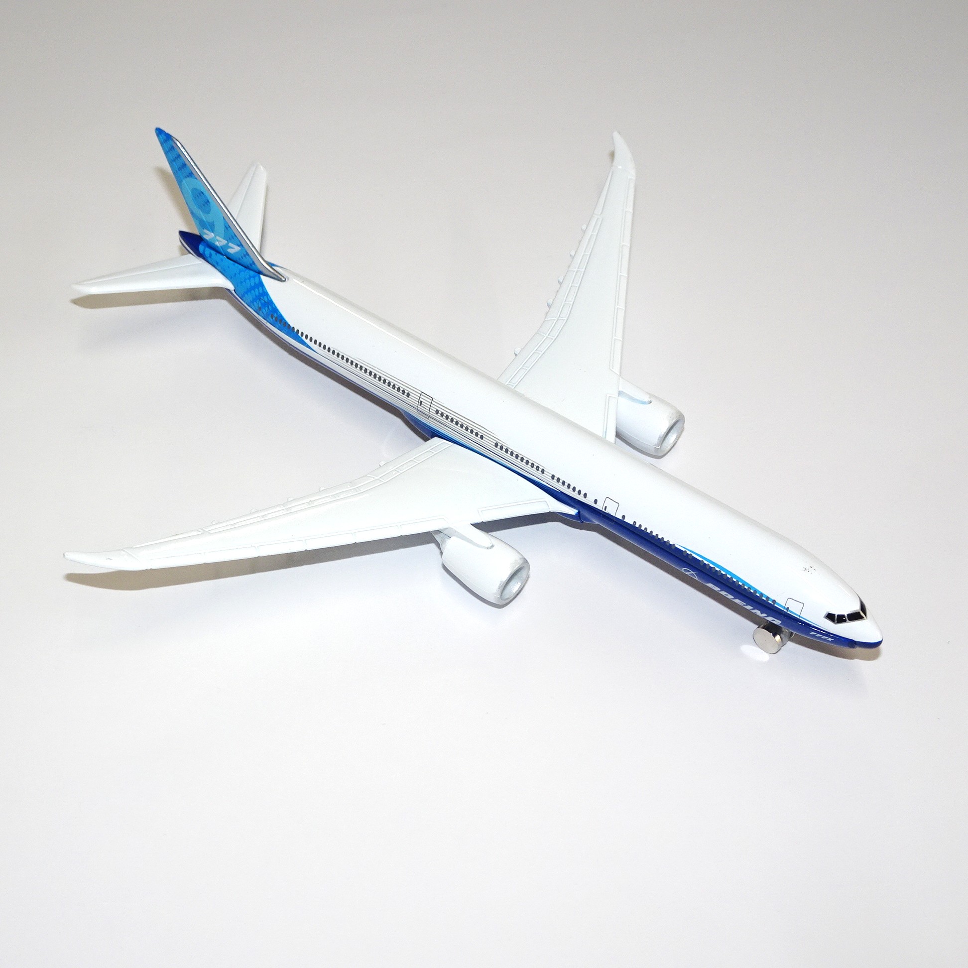 【BOEING】 ボーイング 777X ダイキャスト モデル（1/400）
