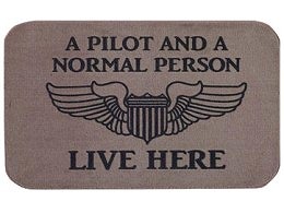 【I FLY/LIVE HERE】ドアマット