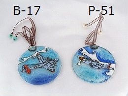 飛行機 ガラス オーナメント （サンキャッチャー クリスマス B-17 P-51）