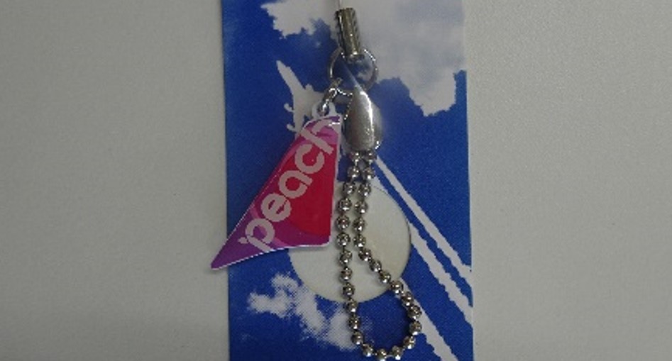 【Wing Strap】　Peach Aviation　つばさストラップ