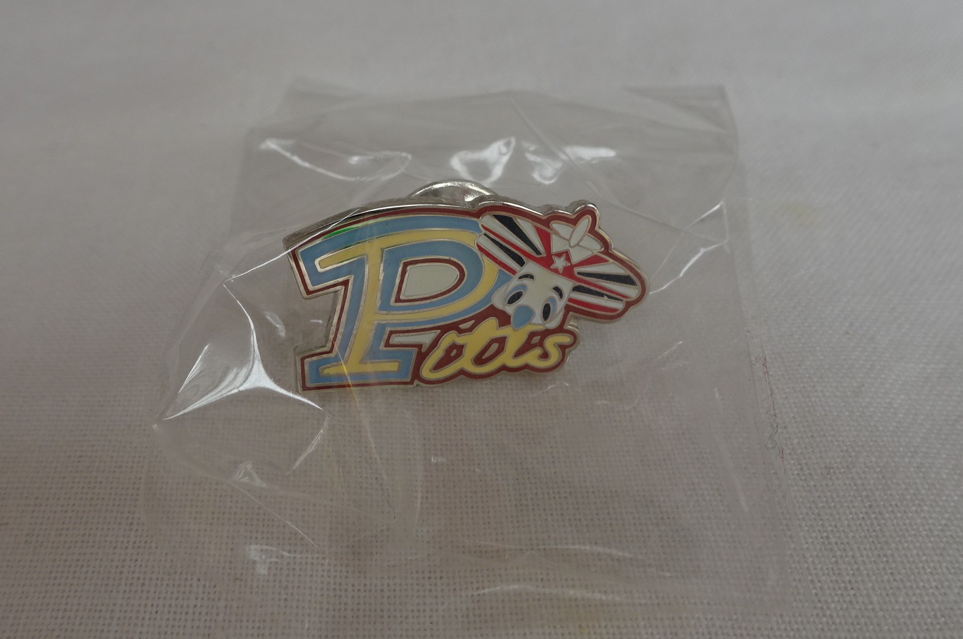 Pitts　ピンバッチ