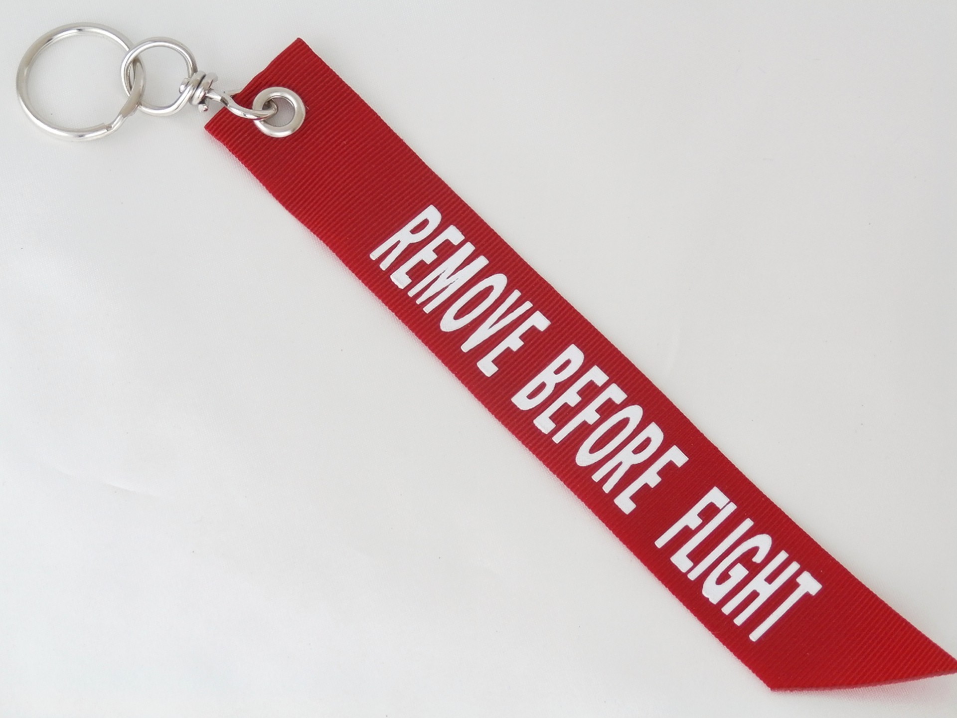 『Remove Before Flight』 ( リボンタイプ/赤)　キーチェーン